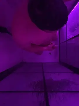 Fatswissassload online show from 01-13-25, 05:33