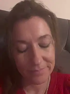 Lwhite1 online show from 01-12-26, 04:45