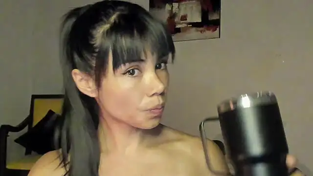 AnaHenao online show from 03-04-26, 11:38