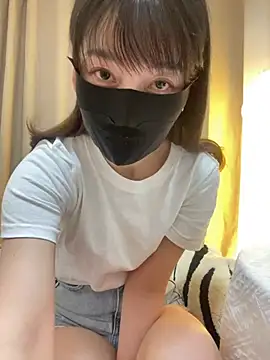 Snapshot of Annabody chatting on 02-09-25, 03:23 Annabody online show from 02-09-25, 03:23