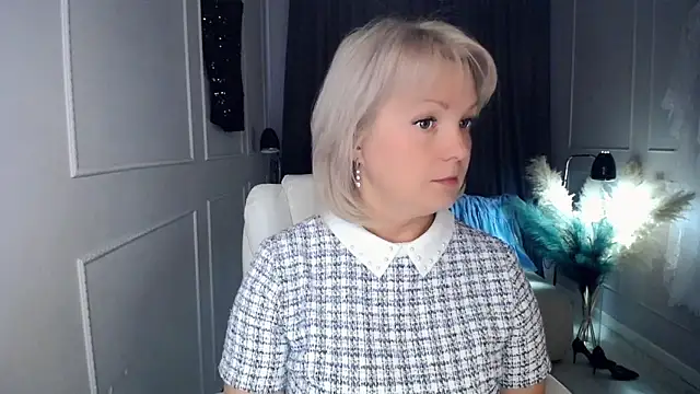 Juarnea online show from 09-25-25, 09:46