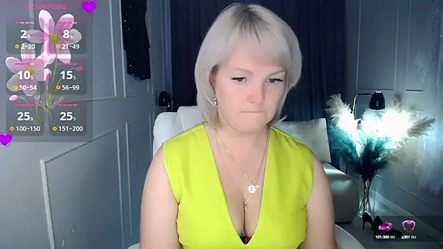 Juarnea online show from 10-07-25, 07:49