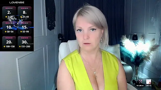 Snapshot of Juarnea chatting on 05-06-26, 08:25 Juarnea online show from 05-06-26, 08:25