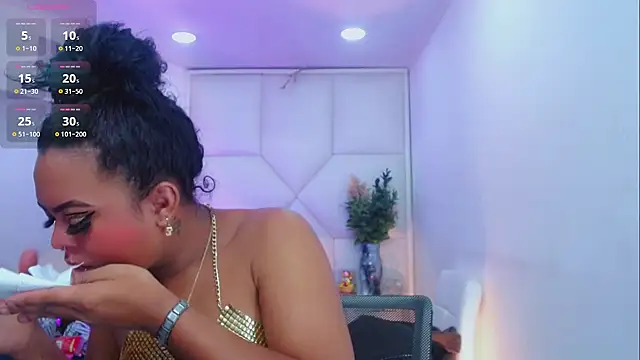 KayleighDreams  online show from 03-04-26, 01:17