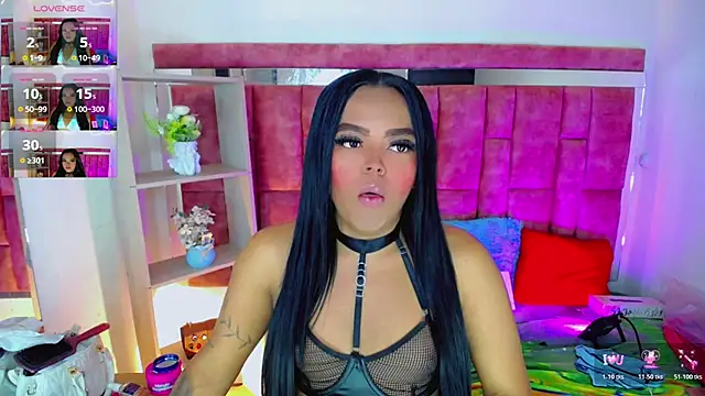 KayleighDreams  online show from 07-07-26, 07:23