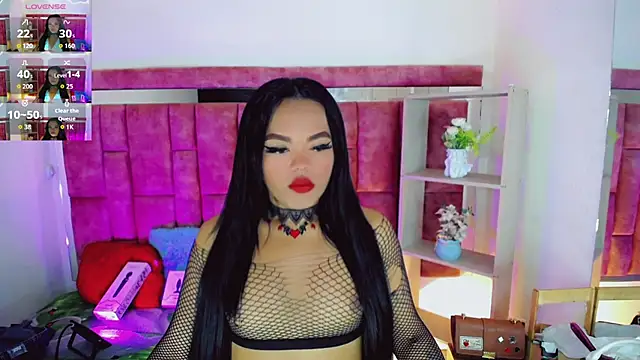 KayleighDreams  online show from 07-28-26, 03:35