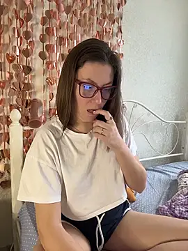 BeatriceTender online show from 02-14-26, 11:40