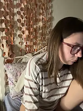 BeatriceTender online show from 02-16-26, 08:16