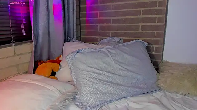 liam oficial02 online show from 04-04-26, 02:32