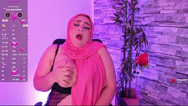 HijabiMilf online show from 09-15-25, 12:16