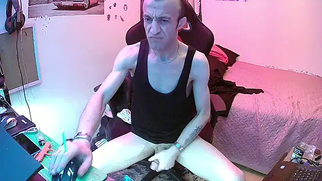 Snapshot of Aktorihann chatting on 06-09-26, 01:50 Aktorihann online show from 06-09-26, 01:50