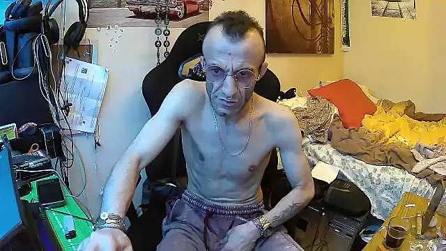 Aktorihann online show from 07-13-26, 03:53