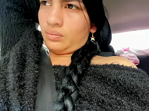 SamanthaBeke online show from 04-06-26, 07:48