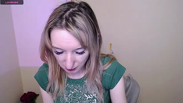 AmandaSell online show from 06-14-26, 07:43