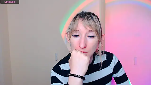 AmandaSell online show from 07-10-26, 06:17