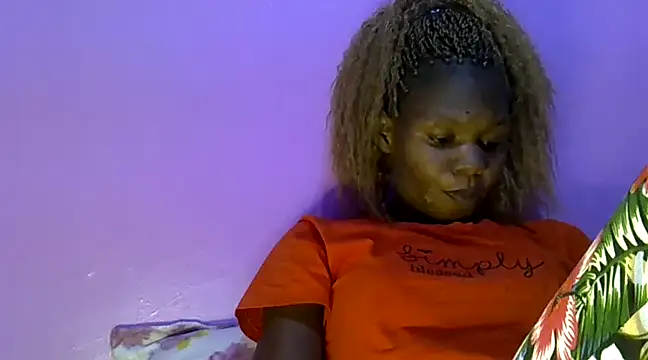 Snapshot of Cute_tamara chatting on 12-14-24, 07:25 Cute tamara online show from 12-14-24, 07:25