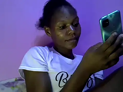 Snapshot of Cute_tamara chatting on 01-19-25, 07:04 Cute tamara online show from 01-19-25, 07:04