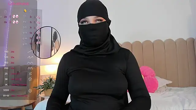 Snapshot of nashi_ra chatting on 03-04-25, 09:54 nashi ra online show from 03-04-25, 09:54