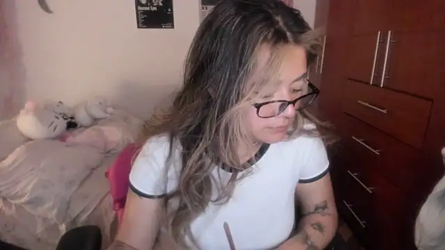 StephaniFox online show from 02-21-26, 01:39