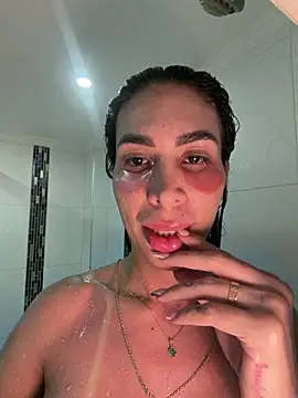 Snapshot of Dj_scarlettmorreti chatting on 05-26-26, 07:54 Dj scarlettmorreti online show from 05-26-26, 07:54