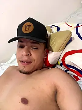jhon150620 online show from 12-21-25, 04:19