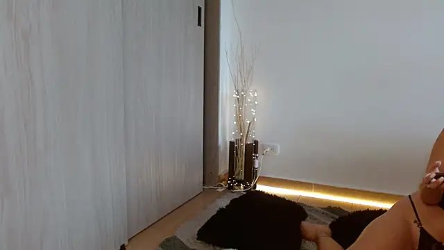 TatianaRico online show from 01-28-25, 07:10