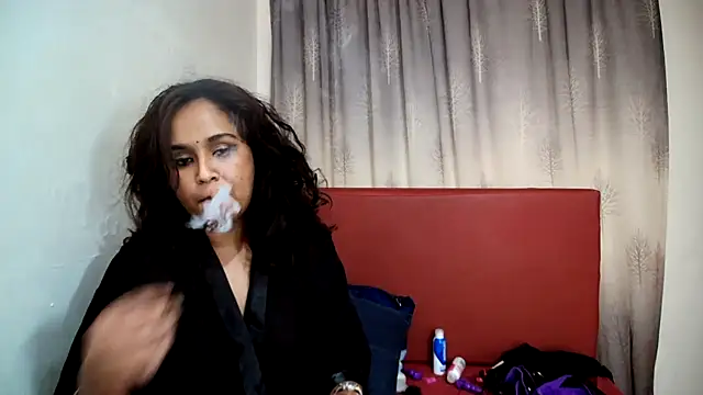 Cute Indian00 online show from 02-11-25, 09:53