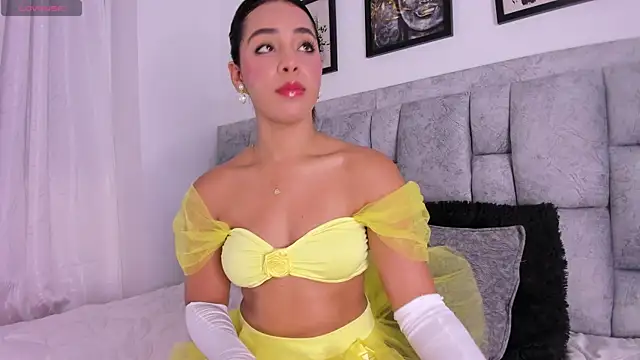 Snapshot of aaryy_ chatting on 06-18-26, 07:18 aaryy online show from 06-18-26, 07:18