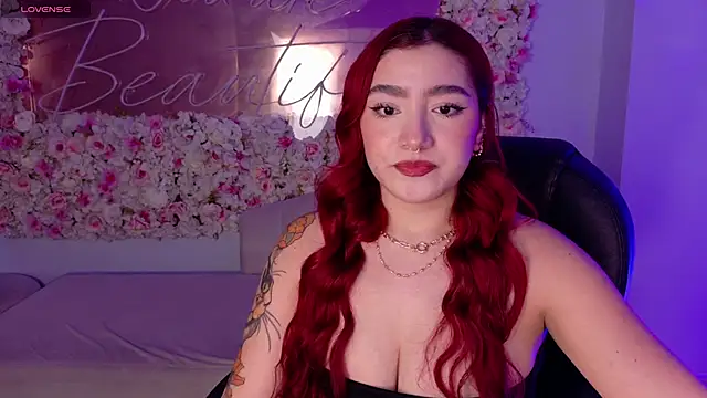 ViolettCastel online show from 01-16-26, 07:29