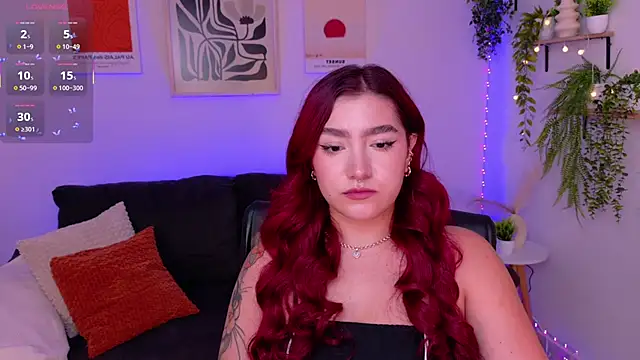 ViolettCastel online show from 04-12-26, 06:13