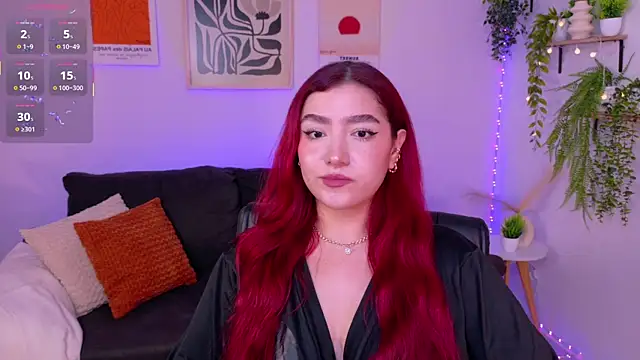 ViolettCastel online show from 04-17-26, 08:23