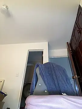 sweetsarabig22cm online show from 03-21-26, 01:26