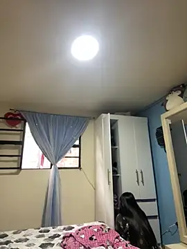 Kimmymadison- online show from 10-31-25, 05:03