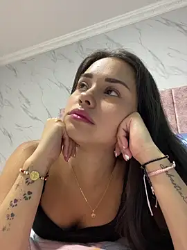 Kimmymadison- online show from 04-12-26, 01:54