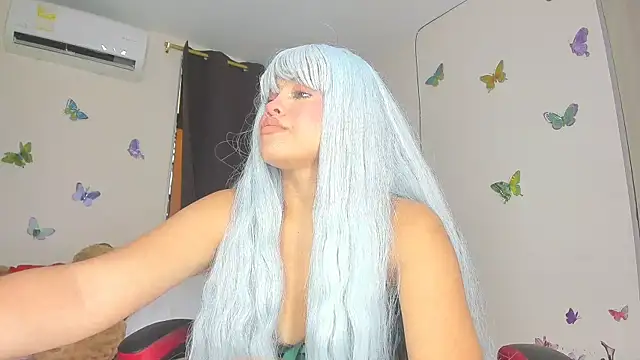 sofiacastillo01 online show from 11-07-25, 01:55