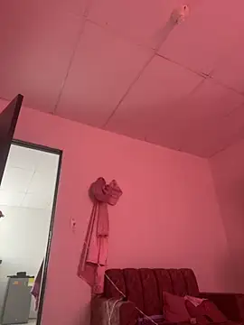 peiton steele7 online show from 10-24-25, 03:30