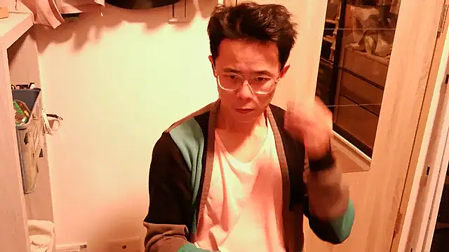 Snapshot of ker1ker chatting on 03-17-25, 03:29 ker1ker online show from 03-17-25, 03:29