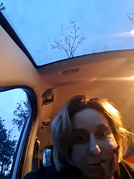 Anitabambola online show from 04-12-26, 06:13