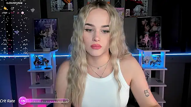 Snapshot of Ellen_Soft chatting on 12-20-24, 05:40 Ellen Soft online show from 12-20-24, 05:40