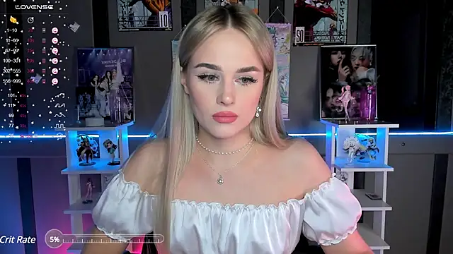 Snapshot of Ellen_Soft chatting on 01-04-25, 05:47 Ellen Soft online show from 01-04-25, 05:47