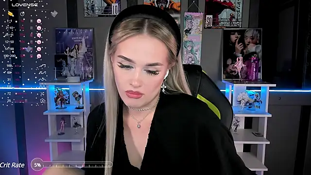 Snapshot of Ellen_Soft chatting on 02-03-25, 08:35 Ellen Soft online show from 02-03-25, 08:35