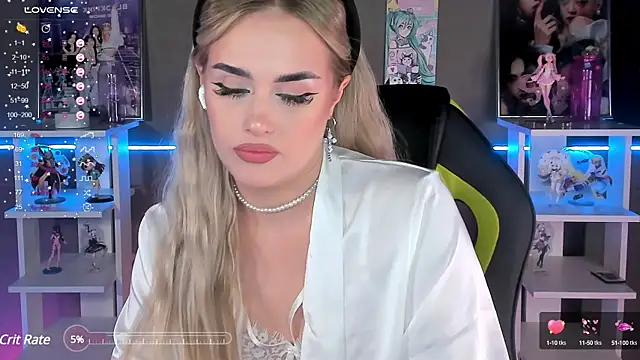 Snapshot of Ellen_Soft chatting on 02-06-25, 08:23 Ellen Soft online show from 02-06-25, 08:23