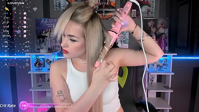 Snapshot of Ellen_Soft chatting on 02-12-25, 05:16 Ellen Soft online show from 02-12-25, 05:16