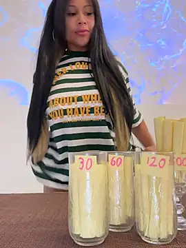 HaileyDiana online show from 04-12-26, 01:16