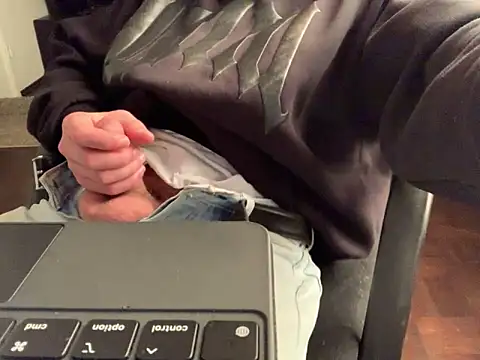 KendrickJiz online show from 04-17-26, 09:51