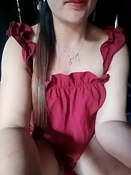 Snapshot of Silylina6969 chatting on 06-11-26, 12:32 Silylina6969 online show from 06-11-26, 12:32