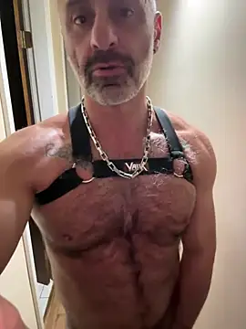 Snapshot of DaddySnowXX chatting on 01-15-25, 07:15 DaddySnowXX online show from 01-15-25, 07:15