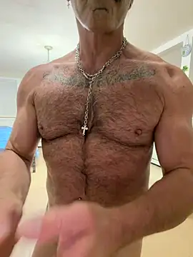 DaddySnowXX online show from 05-13-26, 02:53