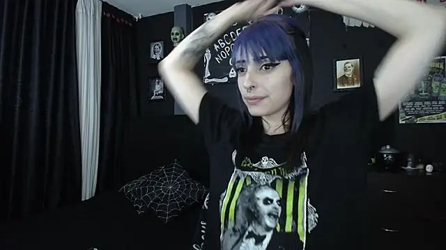 Snapshot of Goddess_Mortem chatting on 01-03-25, 01:16 Goddess Mortem online show from 01-03-25, 01:16