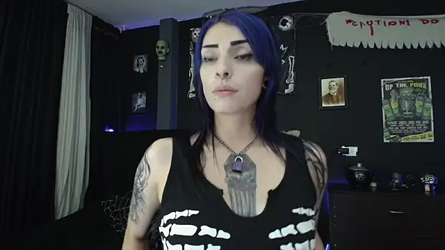 Snapshot of Goddess_Mortem chatting on 02-19-25, 03:06 Goddess Mortem online show from 02-19-25, 03:06